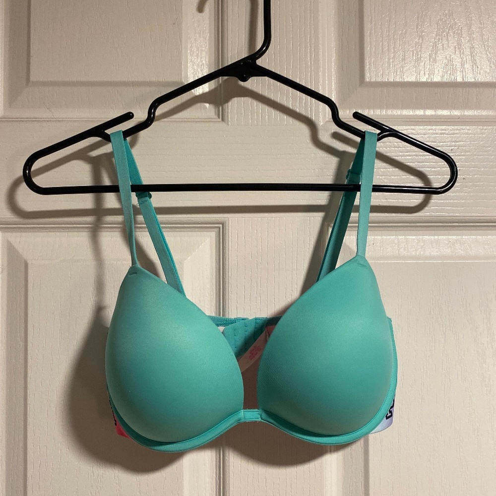 PINK Wear Everywear Super Push Up Bra